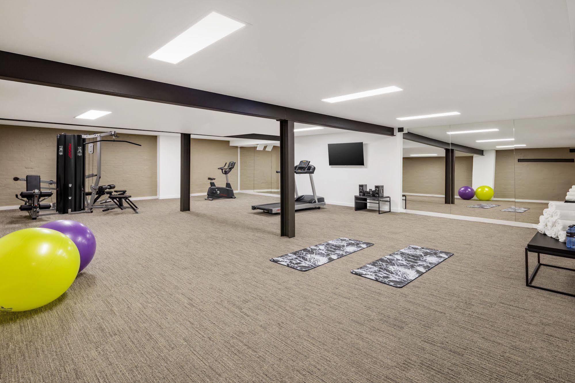Quest Newcastle West Aparthotel Kültér fotó